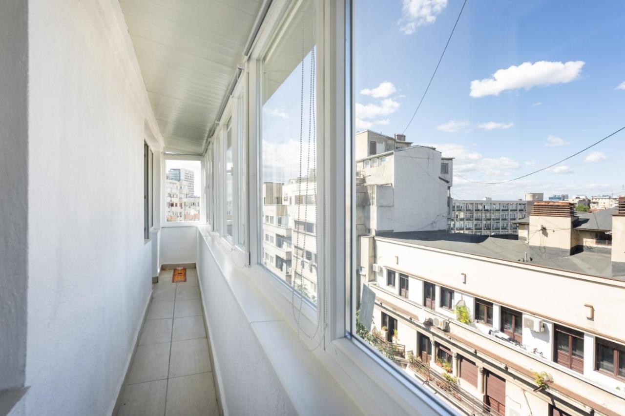 Spacious And Cozy Apartment In Central Bukurešť Exteriér fotografie